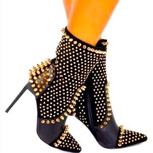 Azalea Wang Black Vegan Leather Embellished Spike Pointed Slouchy Boots